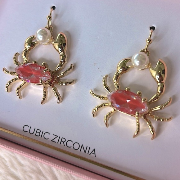 True to Form Jewelry - Whimsical Gold and Coral Pink Crab Pearl Cubic Zirconia Earrings